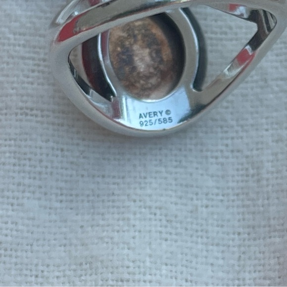James Avery 14k yellow gold Silver Ring size 7 - Picture 3 of 6